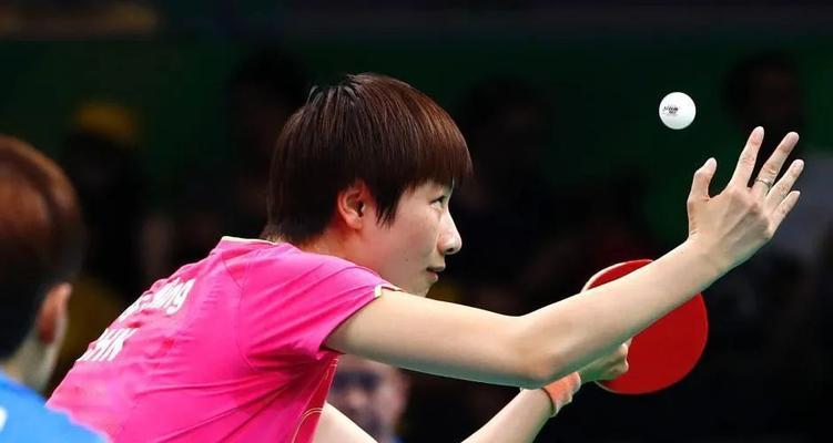 中国女乒乓球新秀的崛起（探索中国女乒乓球新秀的培养模式——以中国为例）