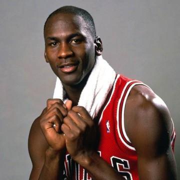 NBA现役黑人颜值排行榜（黑人球员的魅力不止于技术，排名揭晓，谁是最耀眼的明星？）