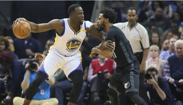 NBA历史垫脚排行榜前十（探索篮球历史中的重要角色和他们的贡献）