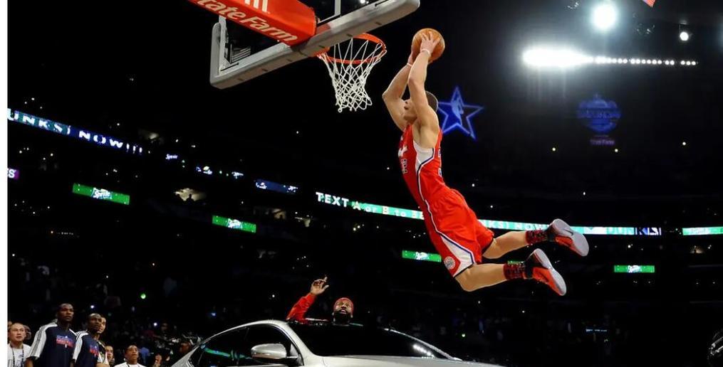 NBA现役扣篮排行榜前十——飞天灌篮壮举（震撼世界的扣篮高手们，谁在顶峰？）