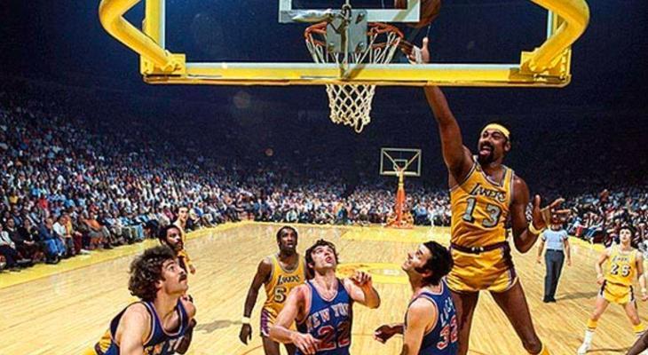 探索NBA历史得分排行榜的巅峰之路（记录最伟大球员的得分传奇与成就）