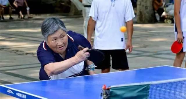 乒乓球对位技巧规则解析（提升对位技巧，成为乒乓球高手）
