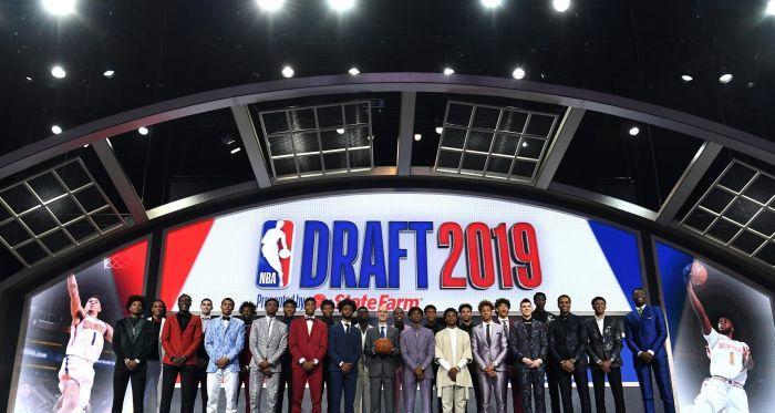 NBA球队价值排行榜2020（2020年NBA球队价值榜单公布，篮球巨头谁是最富有？）