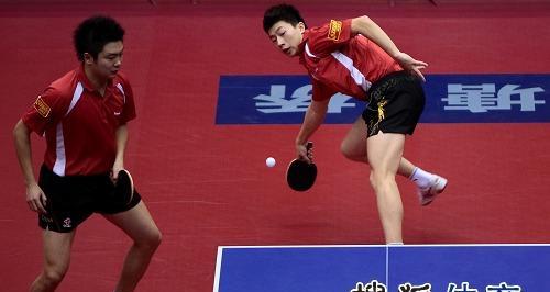 乒乓球双打专业发球技巧解析（揭秘乒乓球双打发球的技术要领）