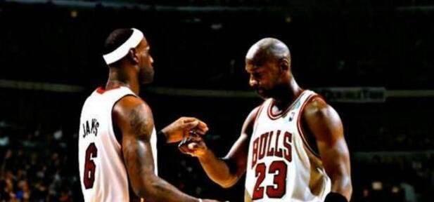 科比在NBA得分排行榜上排第几？（科比布莱恩特在NBA历史得分榜的排名与荣誉）