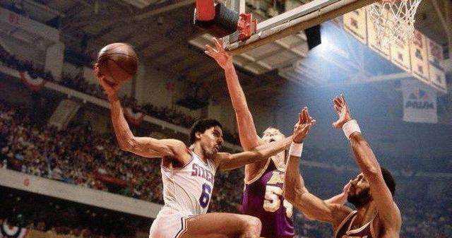 NBA中锋投3分命中率排行榜（探索NBA中锋在三分线外的精准表现，带你了解最靠谱的投射者。）