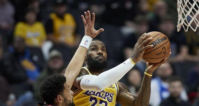 詹姆斯在NBA盖帽排行榜上的地位（詹姆斯的盖帽数量和影响力）