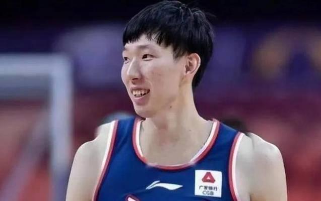 周琦（聚焦中国球员周琦，他的臂展让全球瞩目）