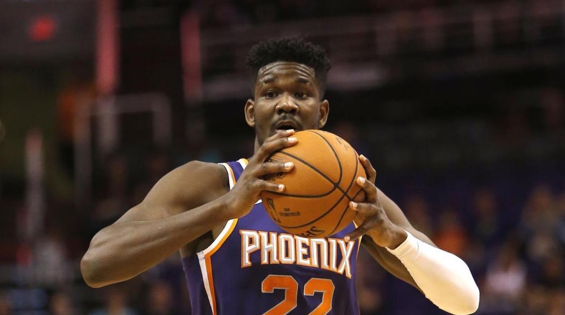 NBA现役10大中锋（探索现役篮球巨星中锋之争的顶峰较量）