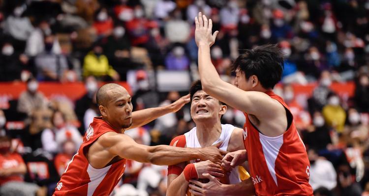 中国足球在世界杯的征程（历史、挑战与未来）
