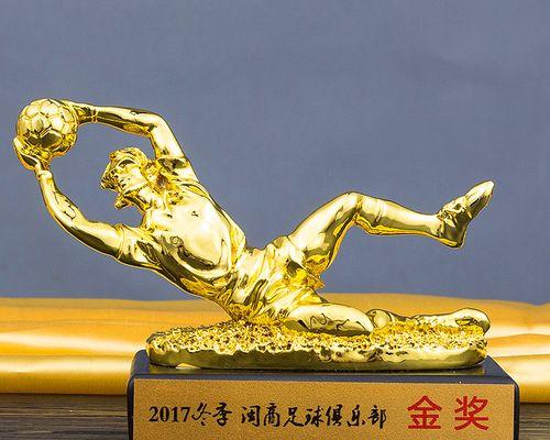 历史上世界杯中最经典的一场比赛（一场激动人心的比赛改变了足球历史）
