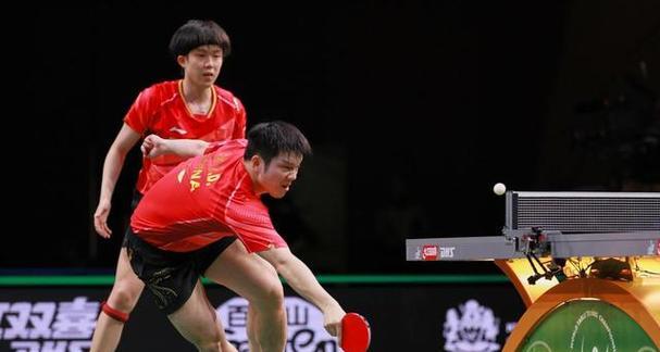 中国乒乓球混双技巧分析（提升技术实力，夺得国际赛事冠军）