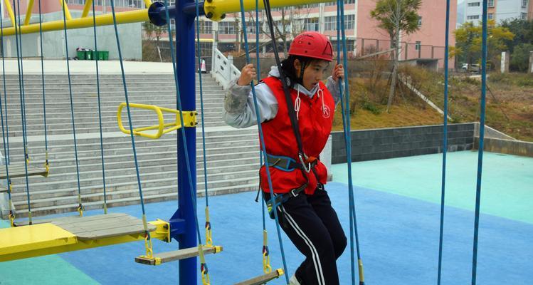 掌握排球正手颠球的要领（技巧、动作与训练方法详解）