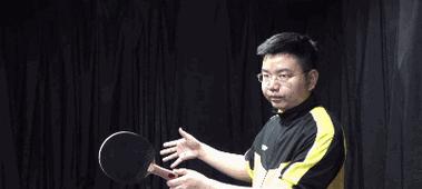 标准横拍乒乓球发球技巧（提高发球技巧的关键要素和训练方法）
