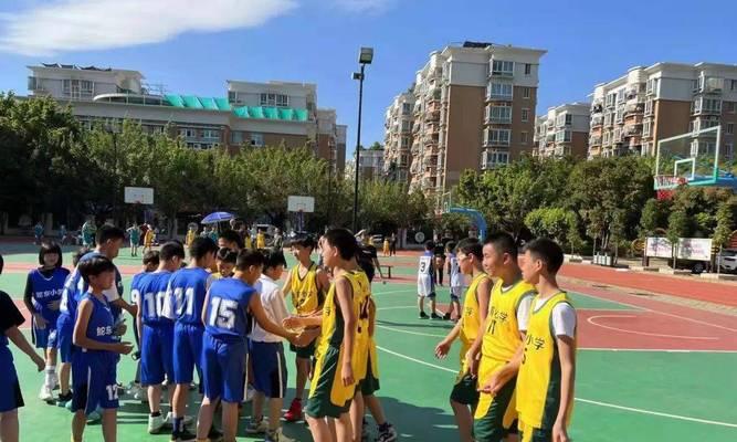 小学篮球防守技术研究——提升孩子们的篮球战术水平（从基本功到战术运用，助力小学生打好篮球防守）